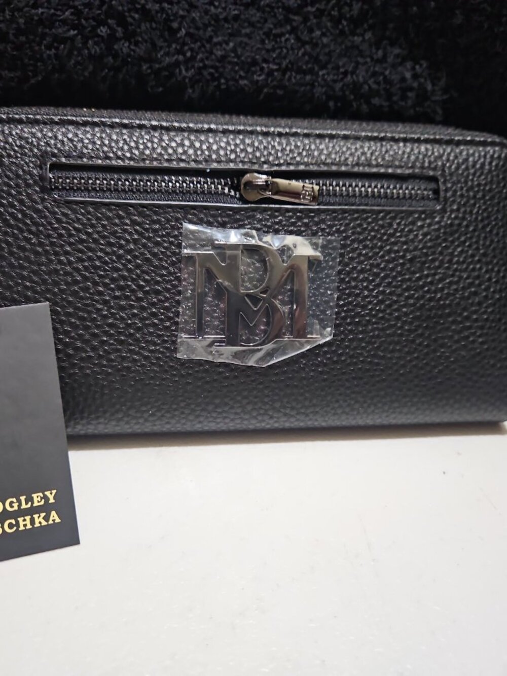 Badgley Mischka Black Quilted Zip-Around Wallet NWT